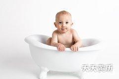 2022年5月10日出生男孩五行缺金土该怎么起名？